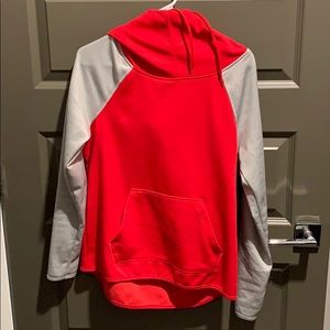 Barely worn sweatshirt